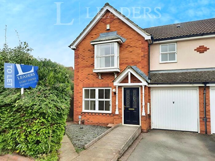 3 Bedroom House To Rent In Highdown Way, Swindon, Wiltshire, SN25