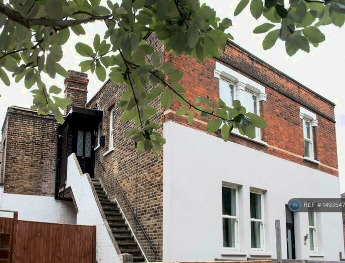 2 Bedroom Flat To Rent In Springbank Road, London, SE13