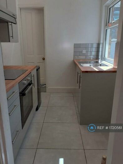 2 Bedroom Terraced House To Rent In Adams Street, Newcastle, ST5