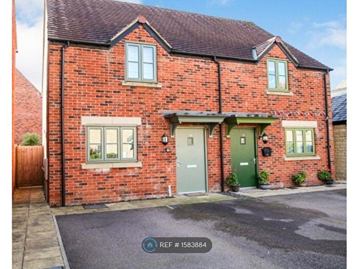 2 Bedroom Semi-Detached House To Rent In Beaufort Road, Moreton-In-Marsh, GL56