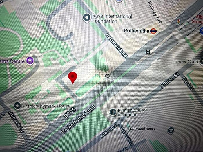 5 Bedroom Property To Rent In Brunel Road, London, SE16