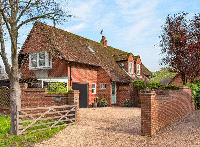 4 Bedroom Detached House For Sale In High Street, Drayton St. Leonard Wallingford, OX10