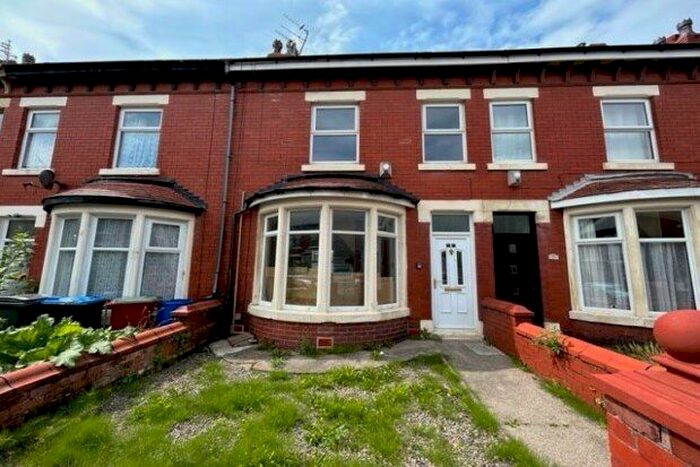 4 Bedroom Terraced House To Rent In London Road, Blackpool, FY3