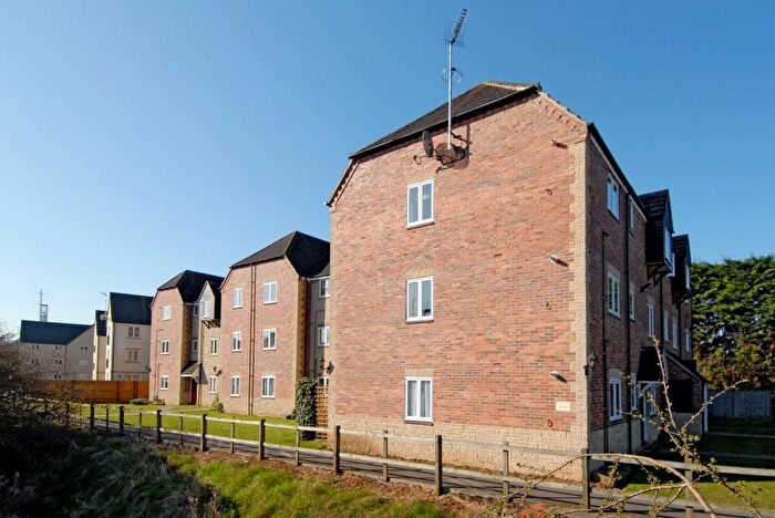2 Bedroom Apartment To Rent In Willow Brook, Abingdon, OX14