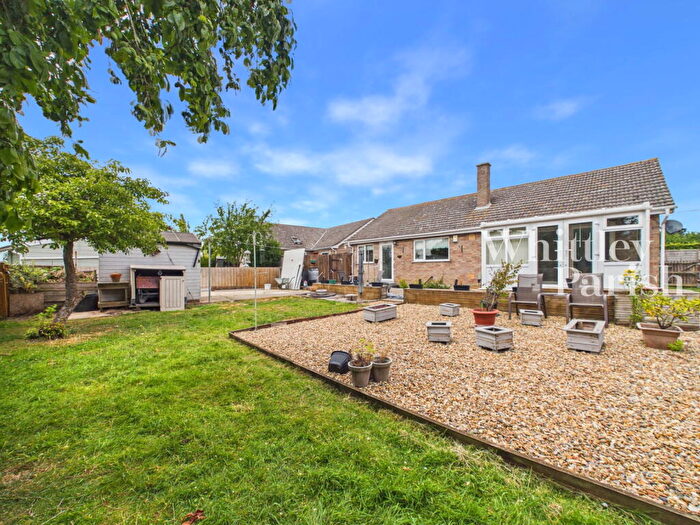 2 Bedroom Detached Bungalow For Sale In Rectory Road, Tivetshall St. Mary, Norwich, NR15