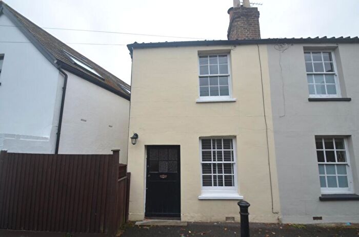 1 Bedroom Semi-Detached House To Rent In Limes Road, Beckenham, BR3