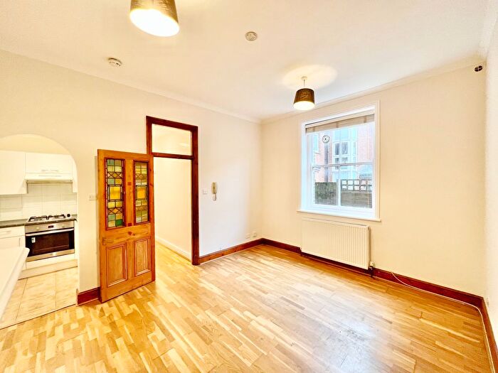 1 Bedroom Flat To Rent In Lithos Road, Hampstead, NW3