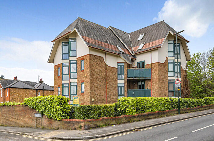 2 Bedroom Flat For Sale In Durham Road, Sidcup, DA14