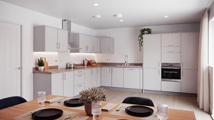 3 Bedroom End Of Terrace House To Rent In Ragstone Avenue, Swanscombe, Kent, DA10