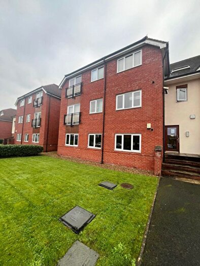 2 Bedroom Flat To Rent In Springbridge Road, Manchester, M16