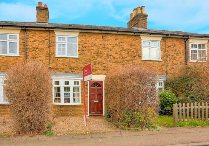 2 Bedroom Property To Rent In St. Johns Road, Harpenden AL5