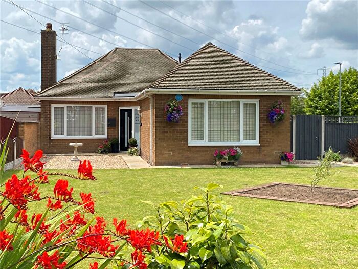 2 Bedroom Bungalow For Sale In Wharf Road, Crowle, Scunthorpe, Lincolnshire, DN17
