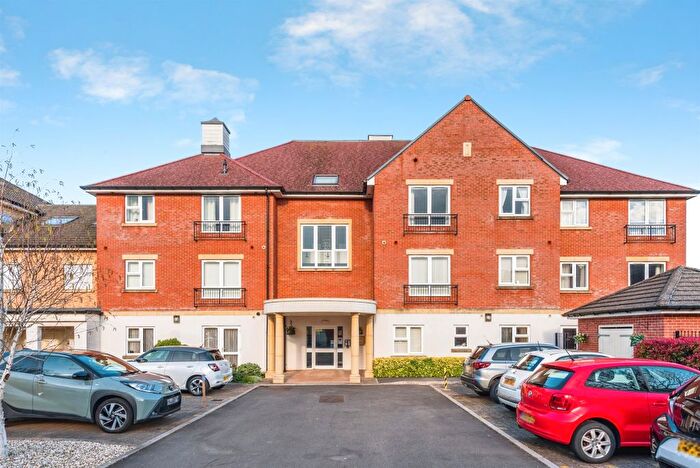 1 Bedroom Flat For Sale In Guernsey Lane, Swindon, SN25
