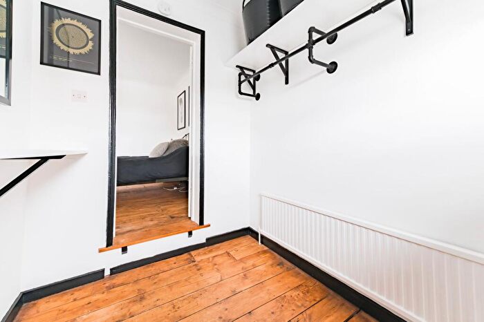 3 Bedroom Terraced House For Sale In Spencer Street, Norwich, NR3