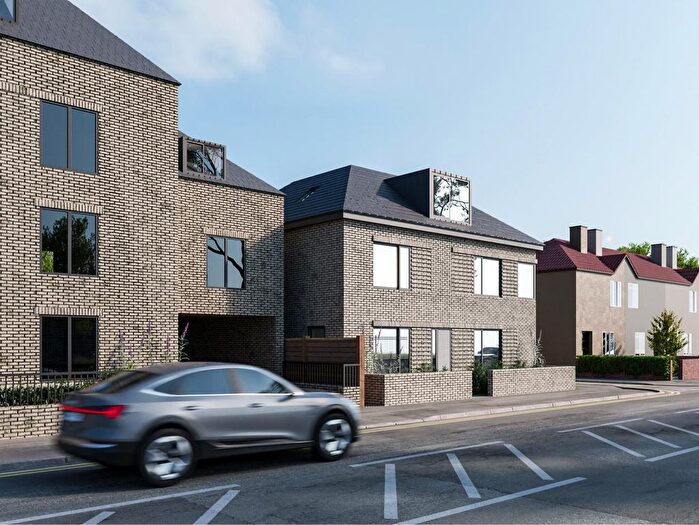 2 Bedroom Flat For Sale In Durnsford Road, London, SW19