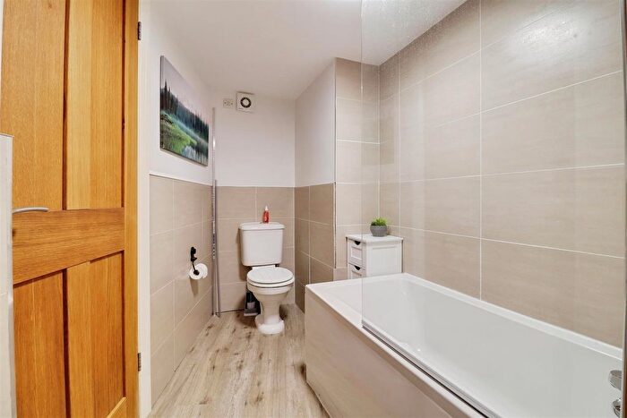 3 Bedroom End Terrace House For Sale In Station Road, Alsager, ST7