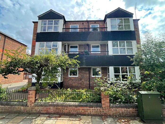 2 Bedroom Flat For Sale In Flat, South Parade, Northallerton, DL7