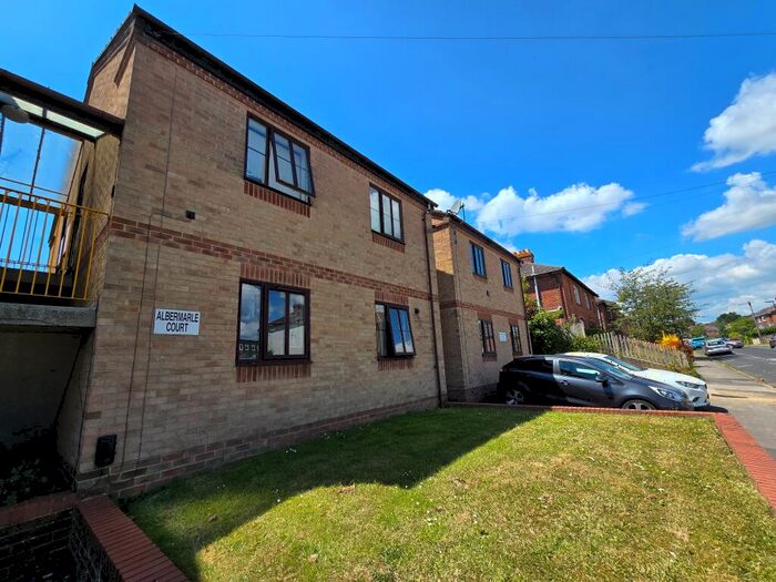 Studio To Rent In Harefield Road, Swaythling, SO17