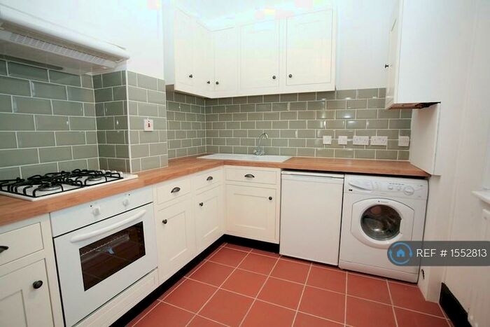 4 Bedroom Terraced House To Rent In Old Bethnal Green Road, London, E2