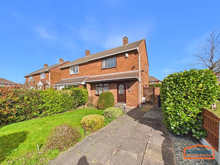 2 Bedroom Semi-Detached House For Sale In Catshill Road, Walsall, WS8