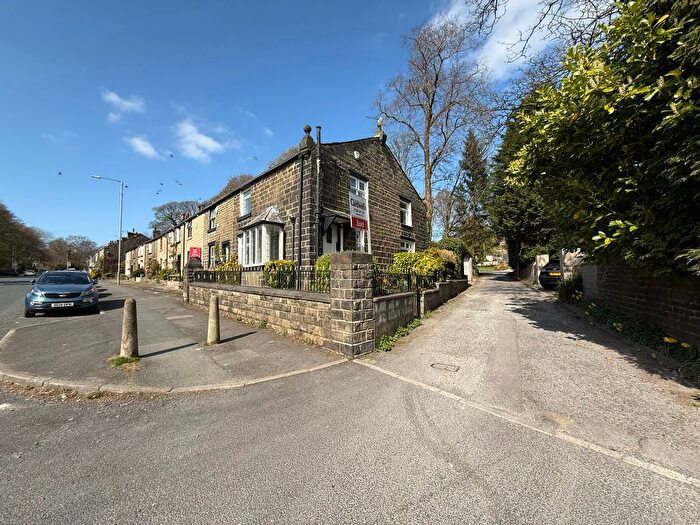 3 Bedroom Terraced House To Rent In Blackburn Road, Bolton, BL7