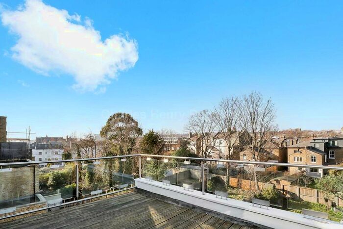 2 Bedroom Flat To Rent In Hanley Road, Finsbury Park, N4