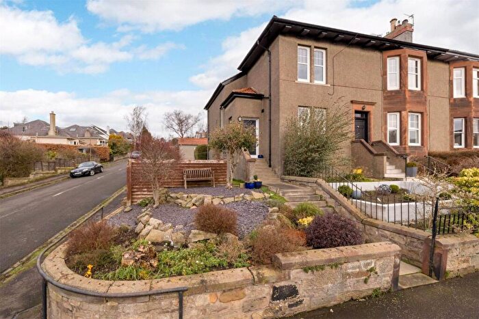 3 Bedroom Flat For Sale In Old Kirk Road, Corstorphine, Edinburgh, EH12