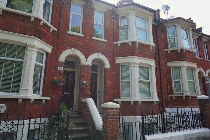 1 Bedroom Flat To Rent In Boundary Road, Chatham, ME4