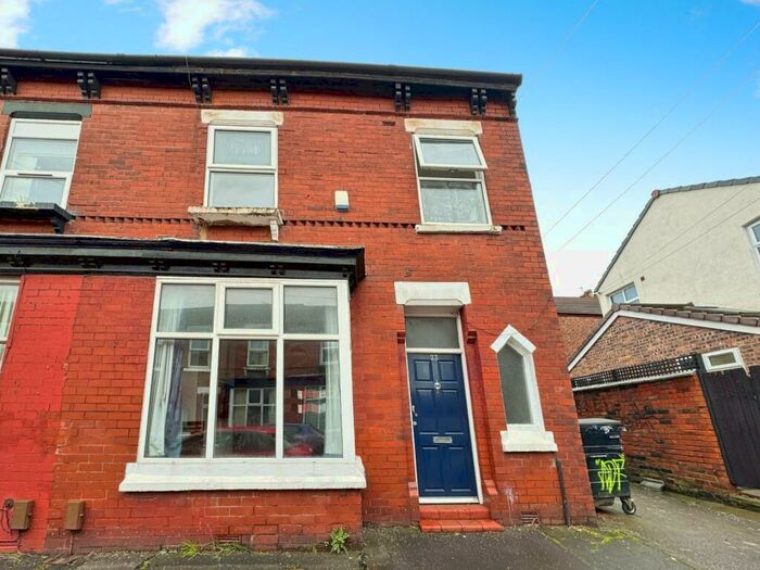 4 Bedroom House To Rent In Cedar Grove, Manchester, Greater Manchester, M14