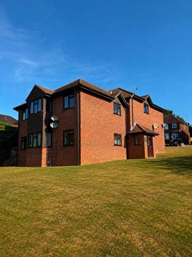 2 Bedroom Flat For Sale In Nelson Court Nelson Close, High Wycombe, HP13
