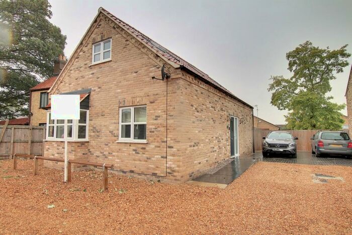 3 Bedroom Chalet To Rent In Gas Road, March, PE15