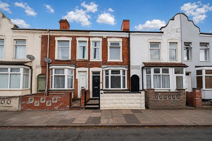 2 Bedroom Terraced House For Sale In Hawkesbury Road, Leicester, Leicestershire, LE2