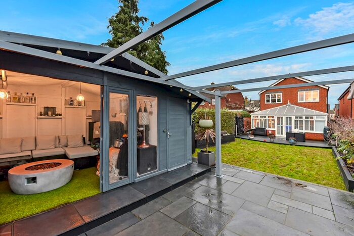 4 Bedroom Detached House For Sale In Symonds Road, Cliffe, Rochester. Kent., ME3