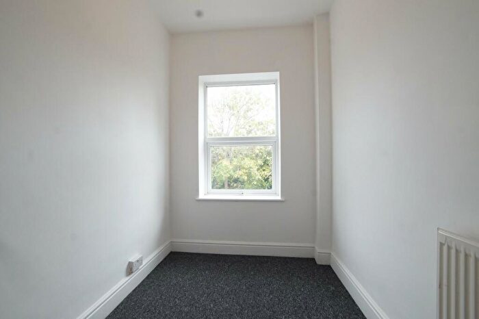 3 Bedroom Terraced House To Rent In Ridgeway Parade, Eastville, Bristol, BS5