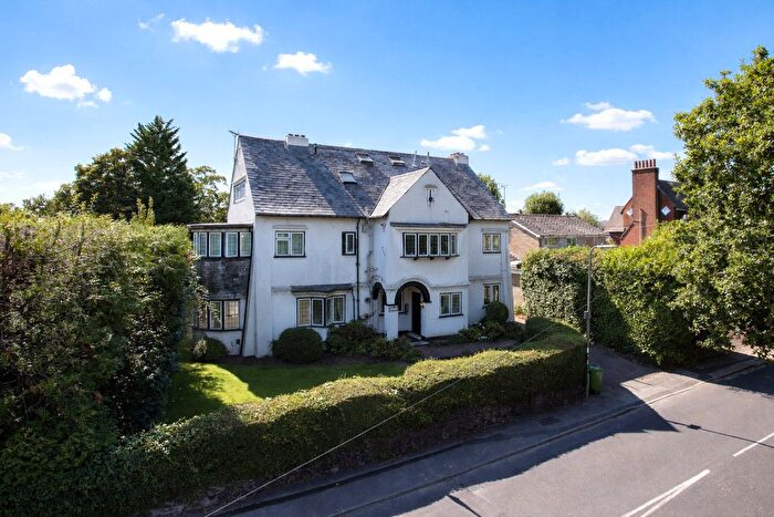 1 Bedroom Flat For Sale In Church Lane East, Aldershot, Hampshire, GU11