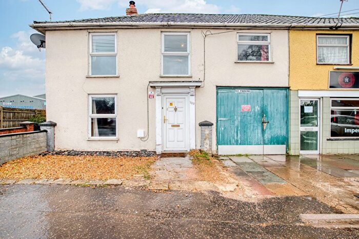 3 Bedroom Semi Detached House For Sale In Victoria Road, Diss, IP22