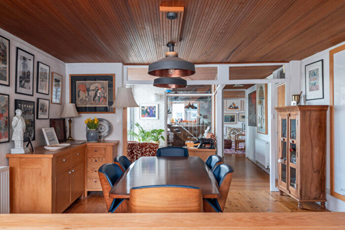 4 Bedroom End Of Terrace House For Sale In Jack House, Portsmouth, Hampshire, PO1