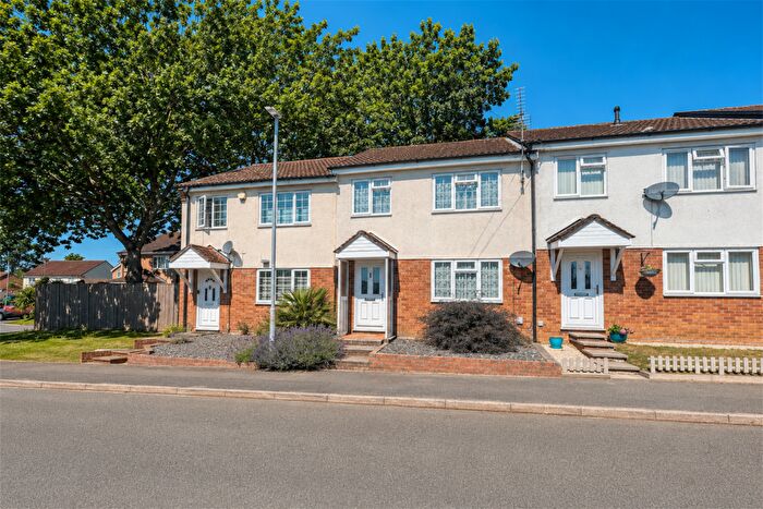 3 Bedroom Terraced House For Sale In Verwood, BH31