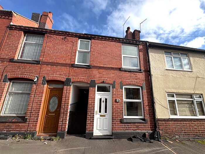 2 Bedroom Terraced House To Rent In Victoria Road, Brierley Hill, DY5