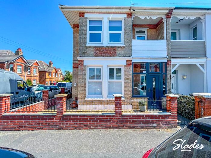 1 Bedroom Apartment To Rent In Deans Road, Southbourne, Bournemouth, BH5