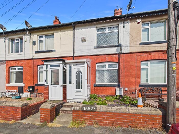 2 Bedroom Terraced House To Rent In The Walk, Barnsley, South Yorkshire, S70