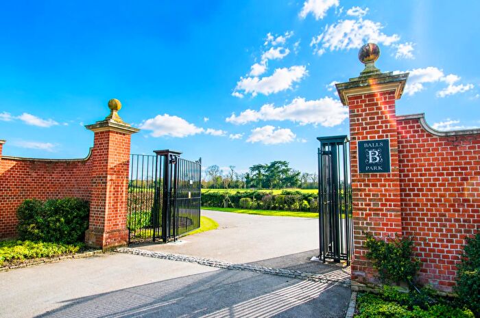 2 Bedroom Apartment For Sale In Henmarsh Court, Balls Park, Hertford, SG13