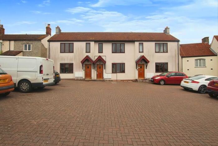 2 Bedroom Flat To Rent In Conygre Road, Filton, Bristol, BS34