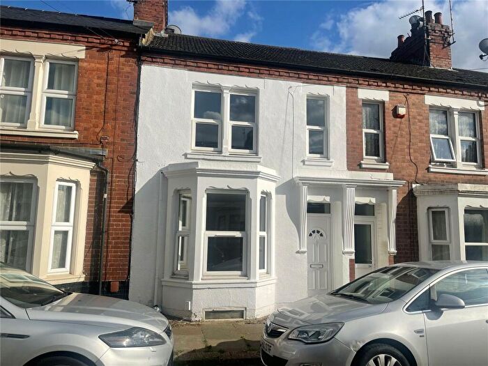 3 Bedroom Terraced House To Rent In Balmoral Road, Northampton, NN2