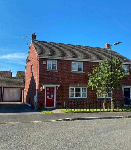 3 Bedroom Property To Rent In Y Llanerch, Pontlliw, Swansea, SA4