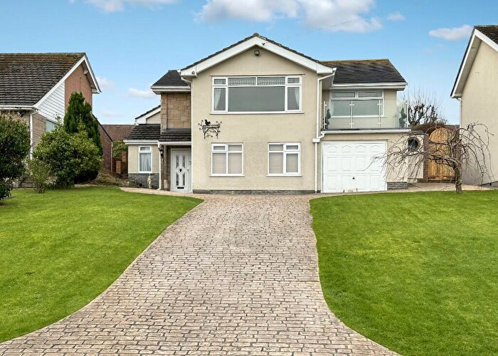 3 Bedroom Detached House For Sale In Pen Y Bryn Road, Upper Colwyn Bay, LL29