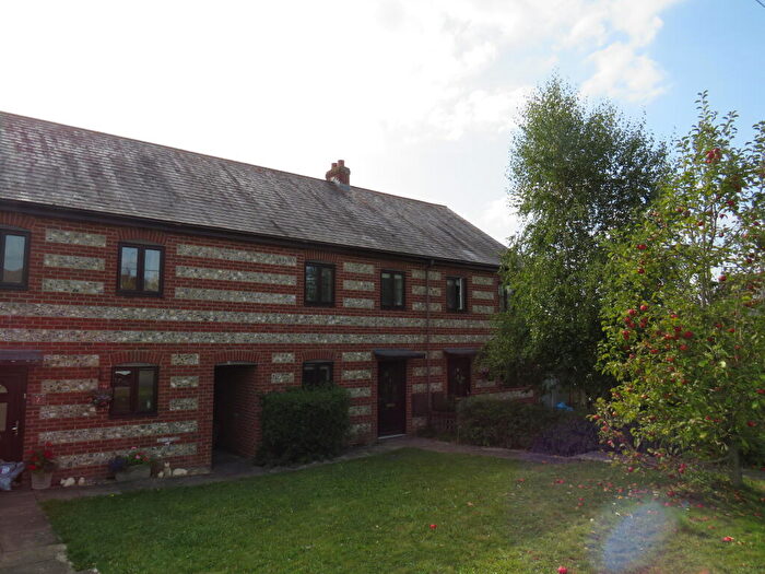 3 Bedroom House To Rent In Ashleigh Close, South Newton, Salisbury, SP2