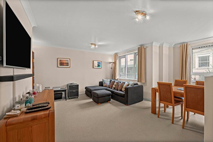 2 Bedroom Flat For Sale In Regents Plaza Apartments, Greville Road, NW6