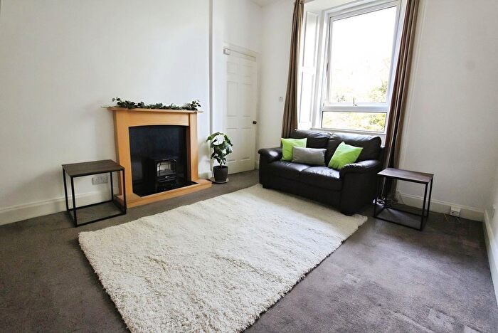1 Bedroom Flat To Rent In Westfield Road, Edinburgh, EH11