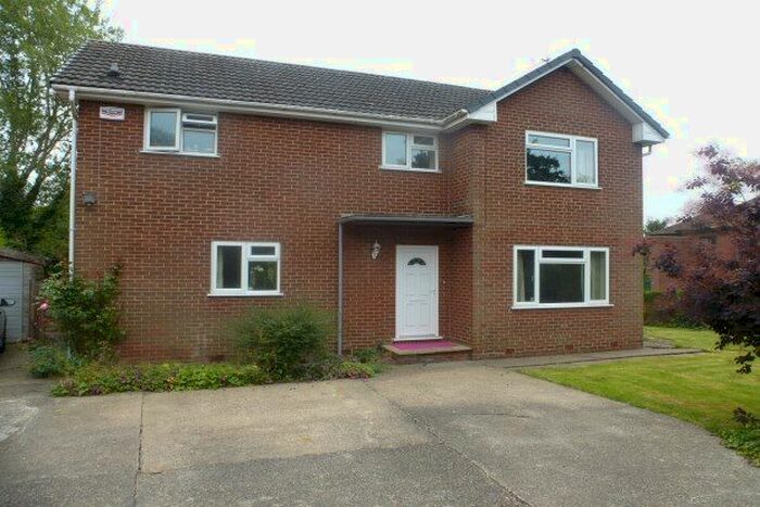 4 Bedroom Property To Rent In Burton Road, Derby DE23
